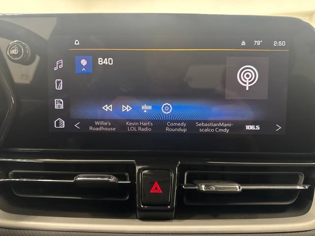 Used 2025 Chevrolet TrailBlazer LT AWD/4WD image 15