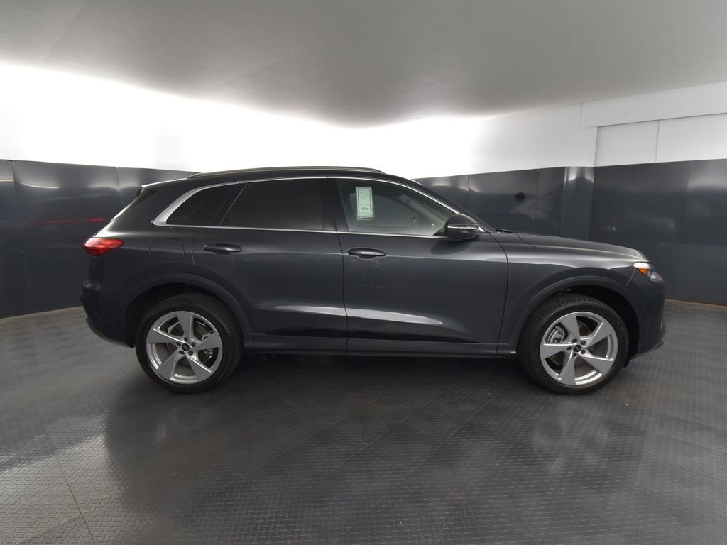 New 2025 Audi Q5 Premium Plus image 6