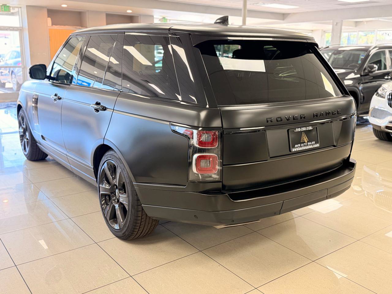 Used 2019 Land Rover Range Rover HSE AWD/4WD image 9