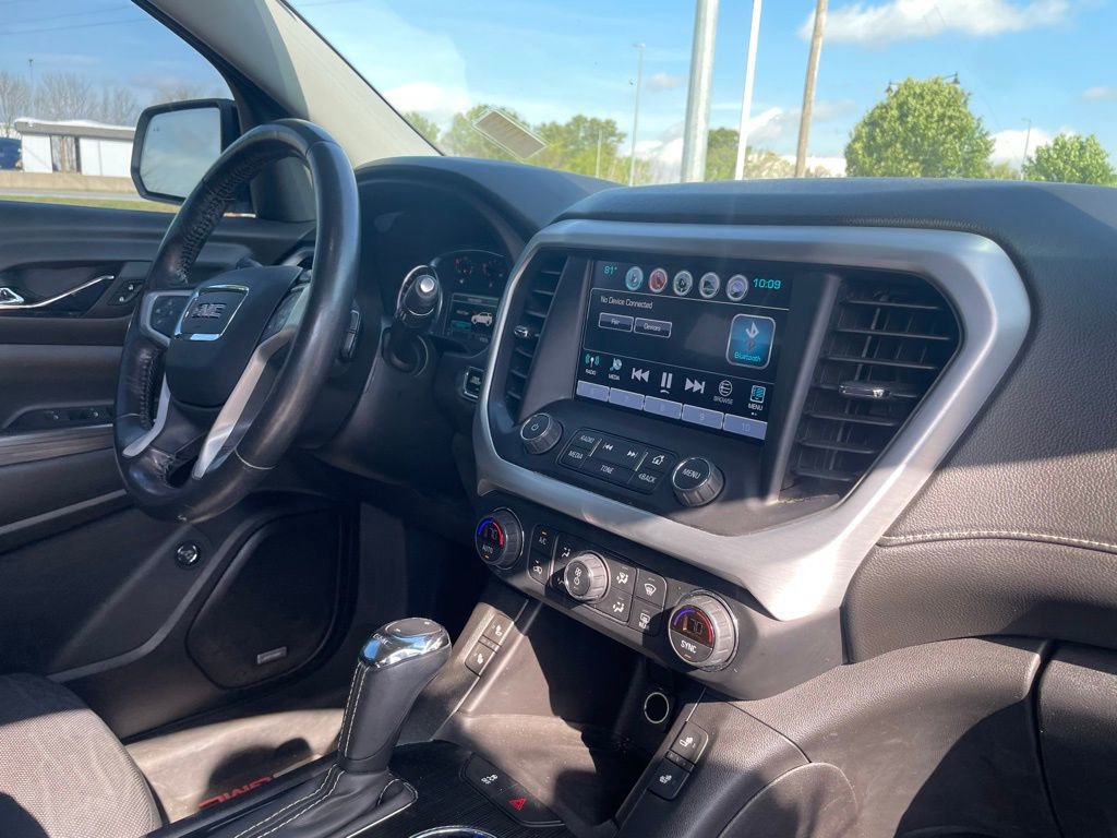 Used 2019 GMC Acadia SLT w/ Black Edition image 31