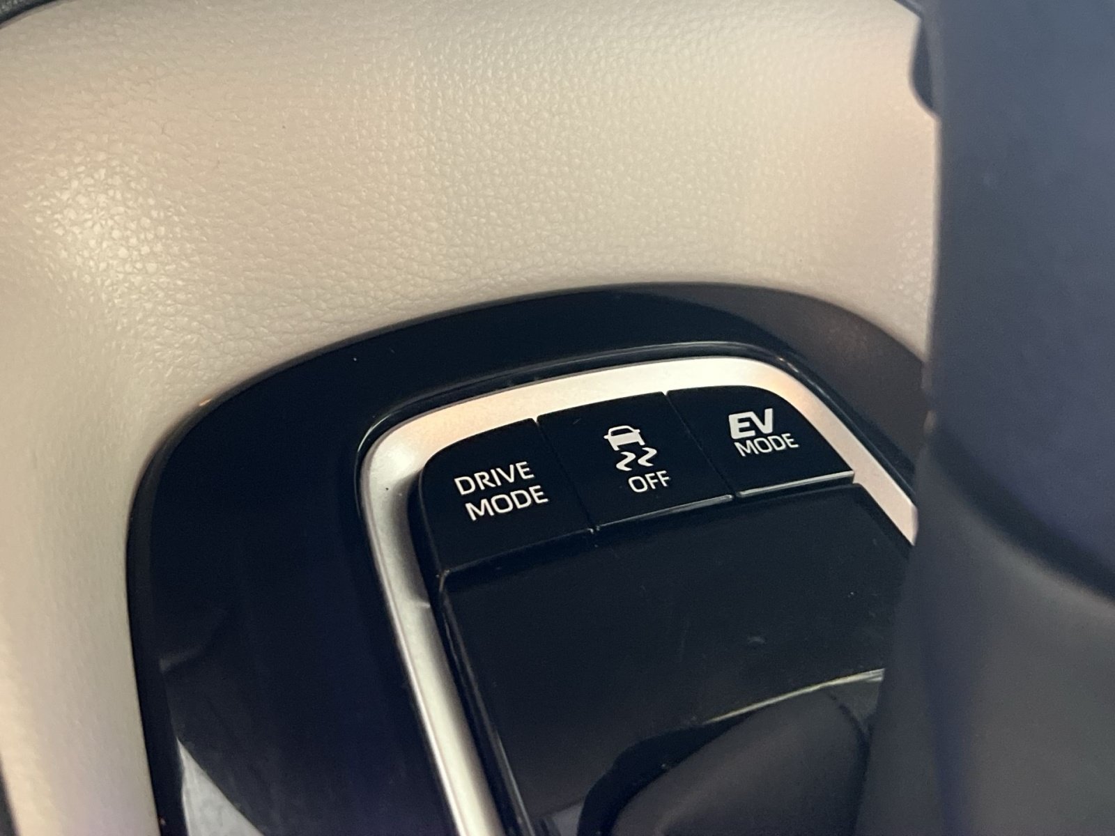 Used 2022 Toyota Corolla LE FWD image 41