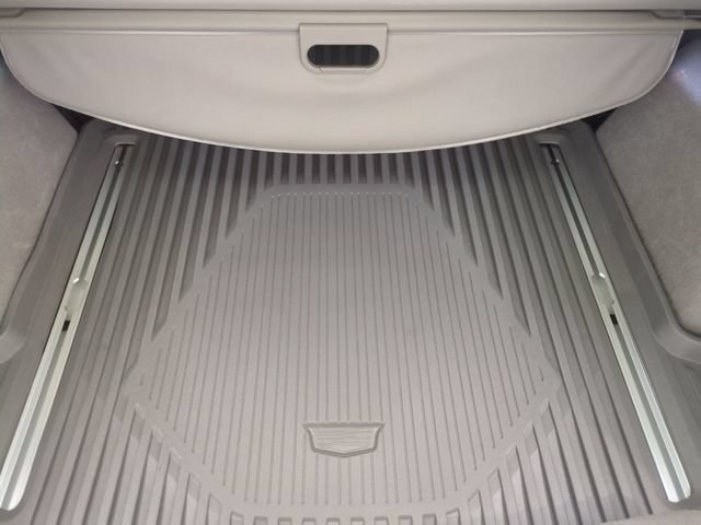 Certified 2024 Cadillac XT5 Premium Luxury w/ LPO, Floor Liner Package AWD/4WD image 25
