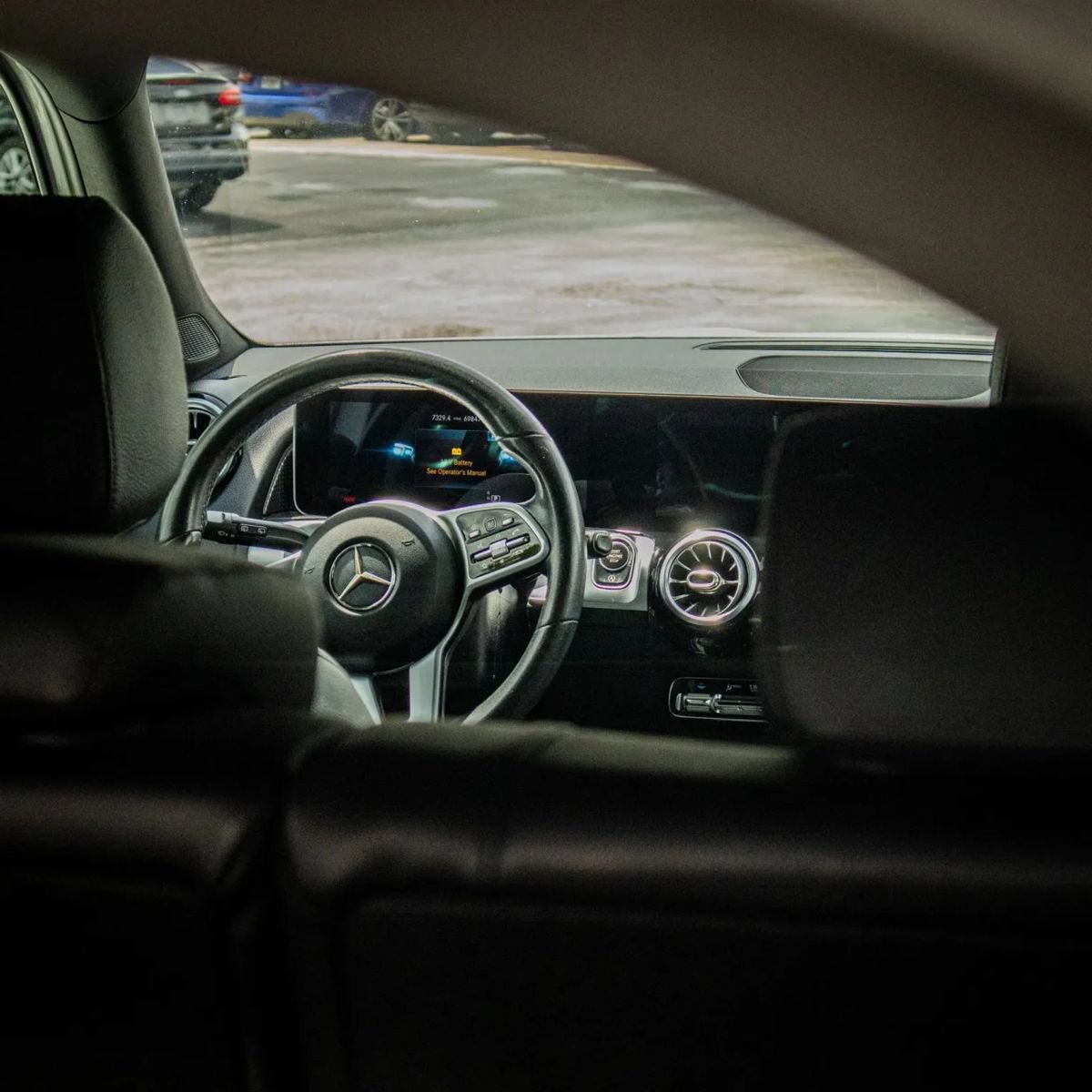 Used 2020 Mercedes-Benz GLB 250 w/ Premium Package image 19