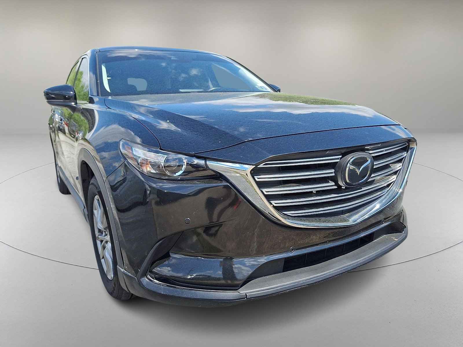 Used 2019 MAZDA CX-9 Touring w/ Touring Premium Package image 2