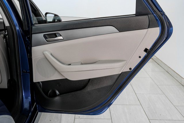 Used 2018 Hyundai Sonata SE FWD image 42