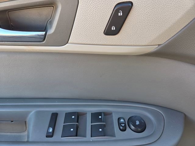 Used 2015 Chevrolet Traverse LT AWD/4WD image 16