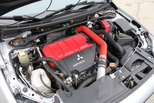 Used 2011 Mitsubishi Lancer Evolution MR image 10