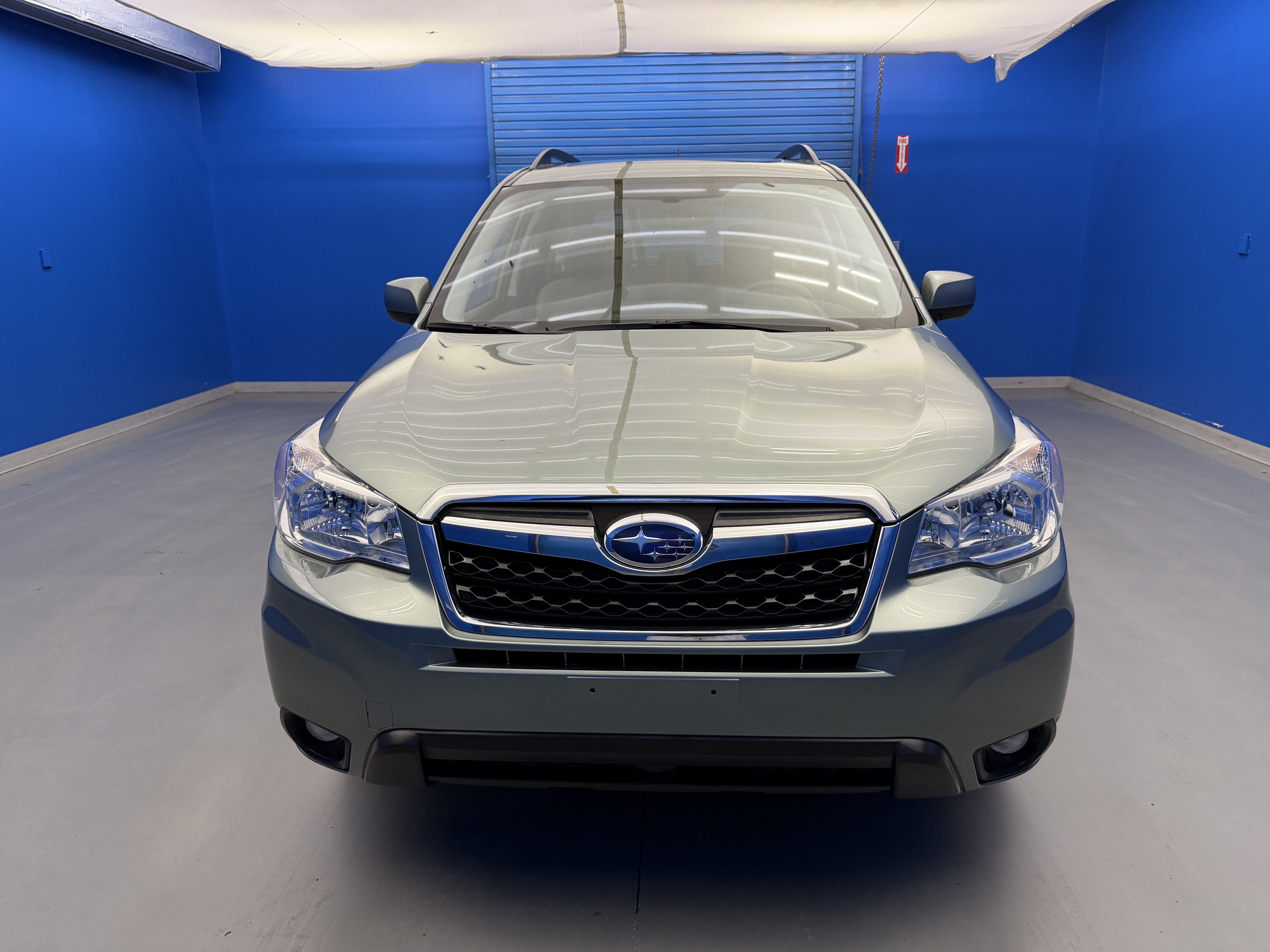 Used 2014 Subaru Forester 2.5i Limited w/ Popular Package #2 AWD/4WD image 3