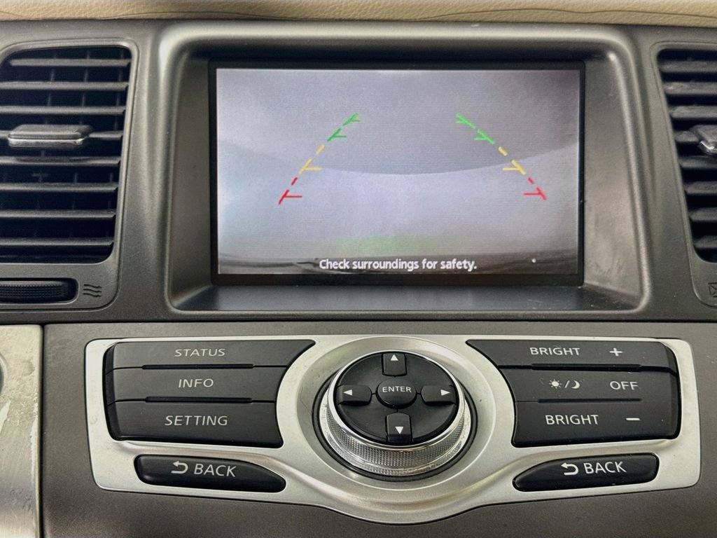 Used 2012 Nissan Murano LE FWD image 16