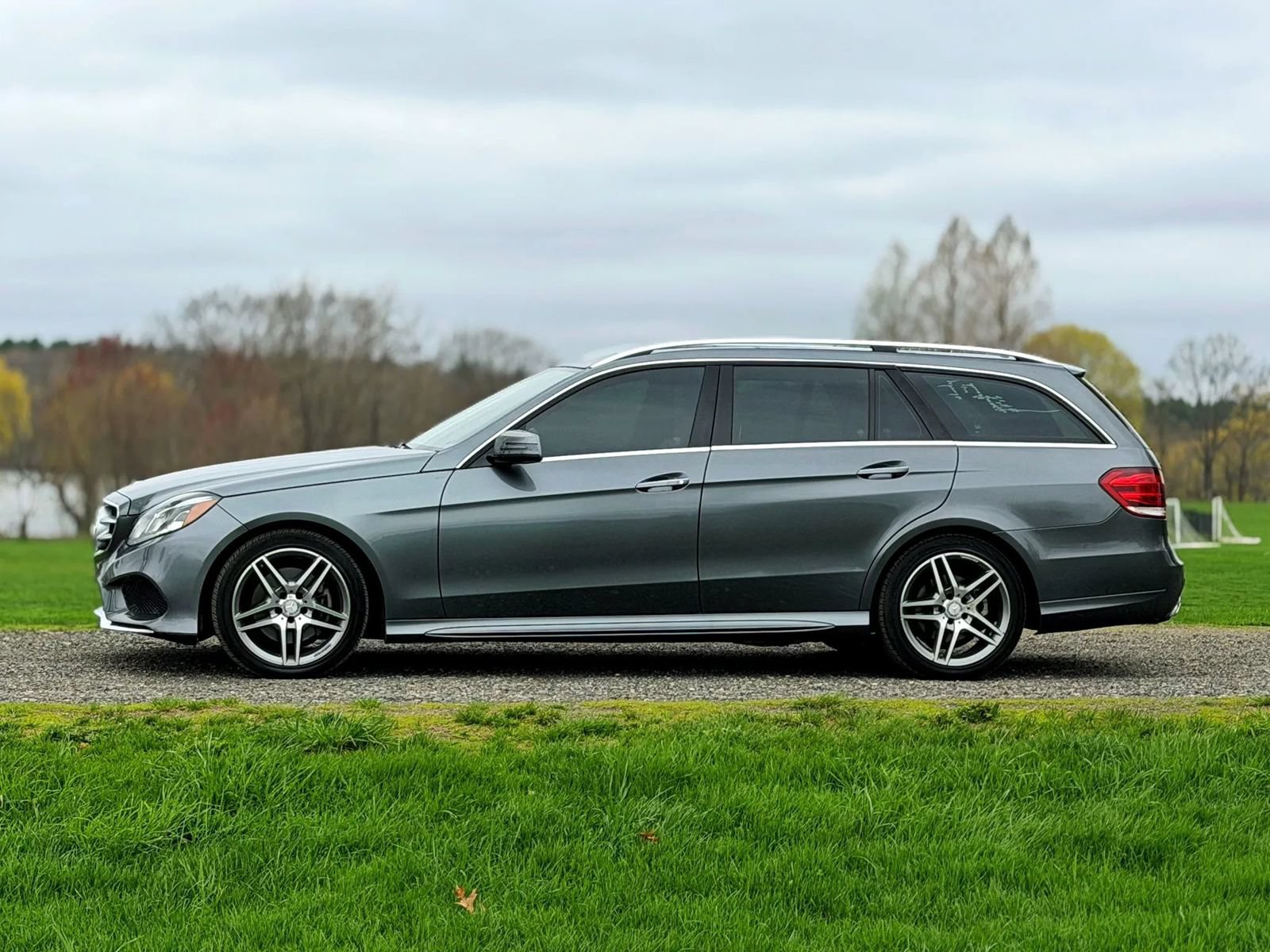 Used 2016 Mercedes-Benz E 350 4MATIC Wagon image 31