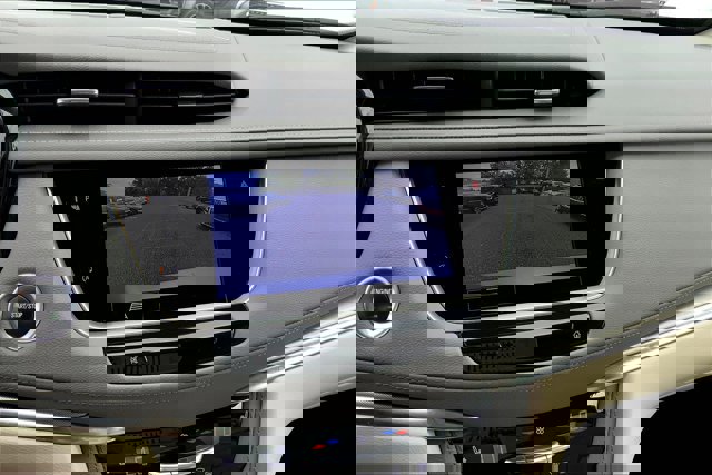 Used 2022 Cadillac XT5 Premium Luxury image 21