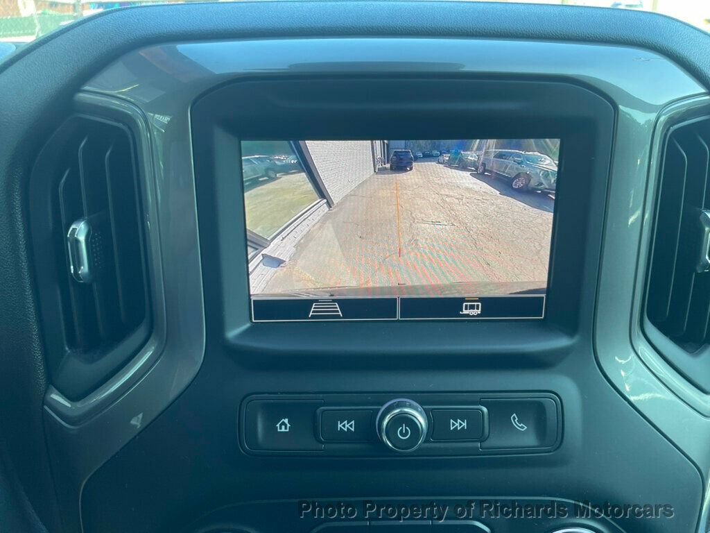 Used 2022 Chevrolet Silverado 1500 Custom AWD/4WD image 13