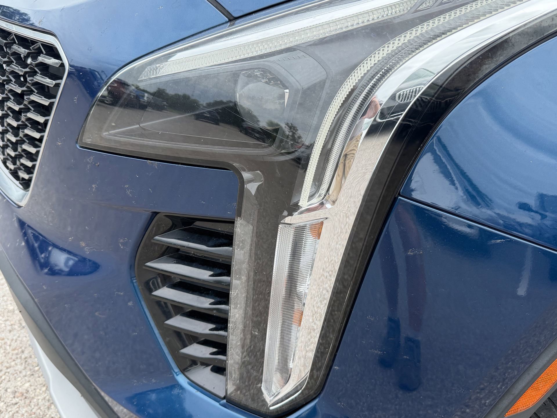 Used 2019 Cadillac XT4 Premium Luxury FWD image 9