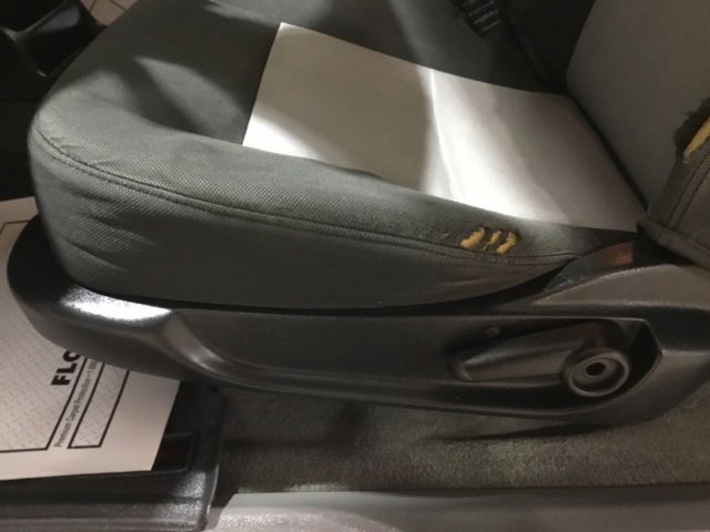 Used 2011 Ford Ranger XLT image 30