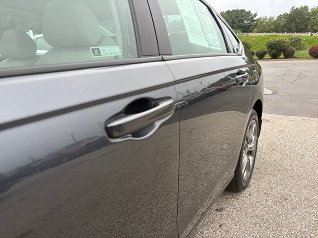 Used 2024 Honda Accord EX image 21