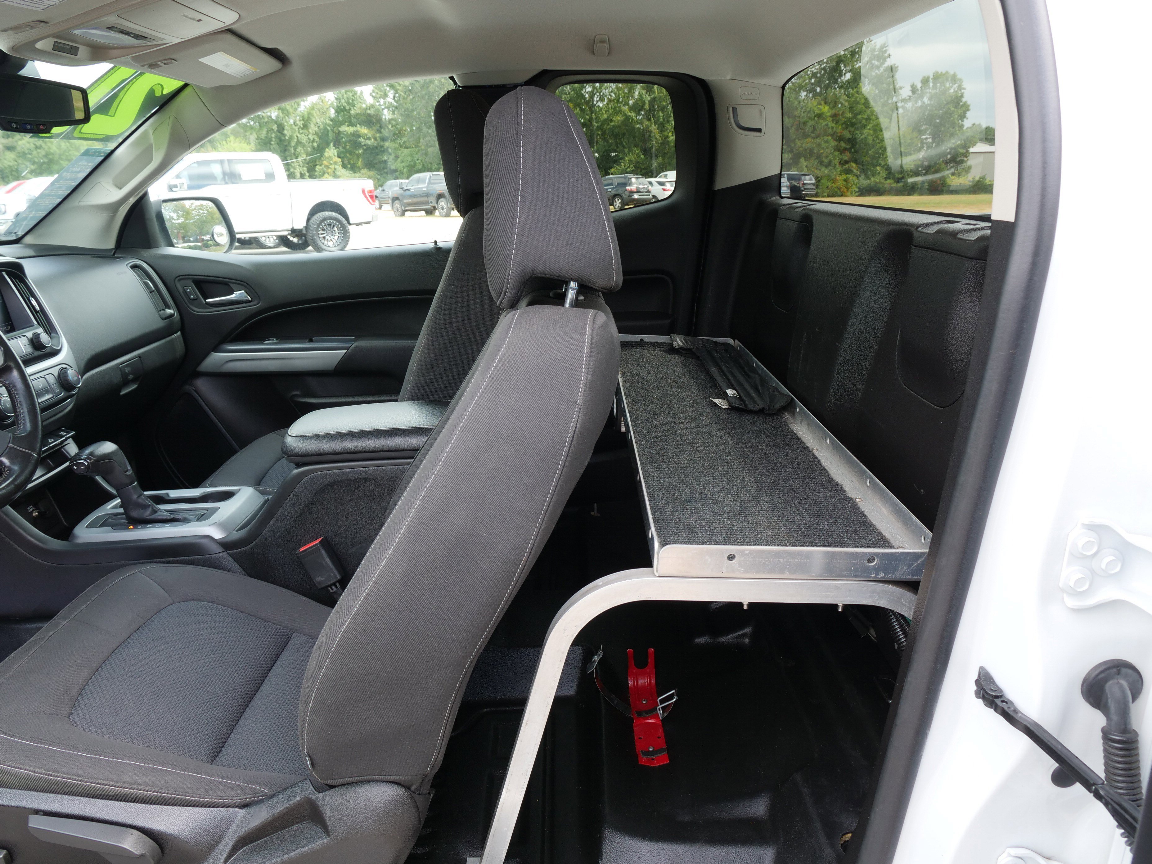 Certified 2021 Chevrolet Colorado LT w/ Fleet Safety Package image 15