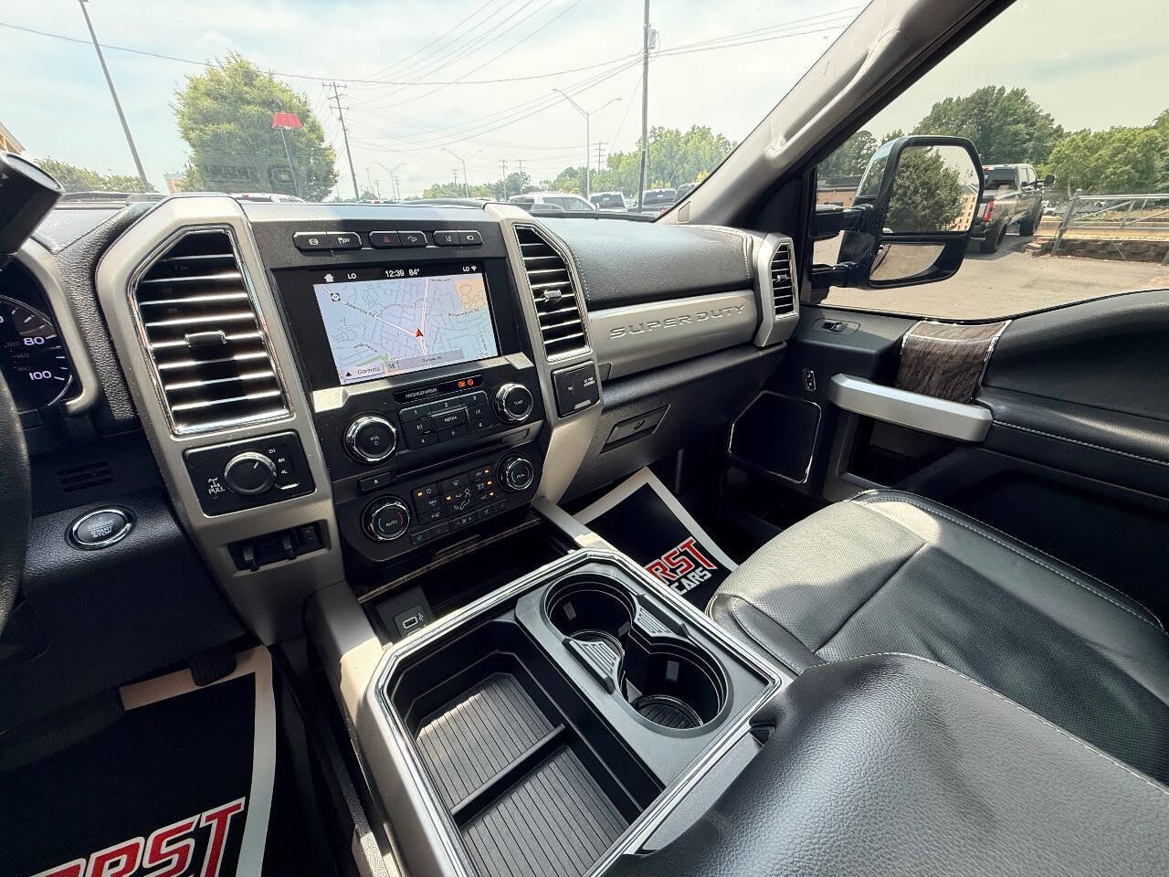Used 2017 Ford F250 Lariat w/ Lariat Ultimate Package AWD/4WD image 32