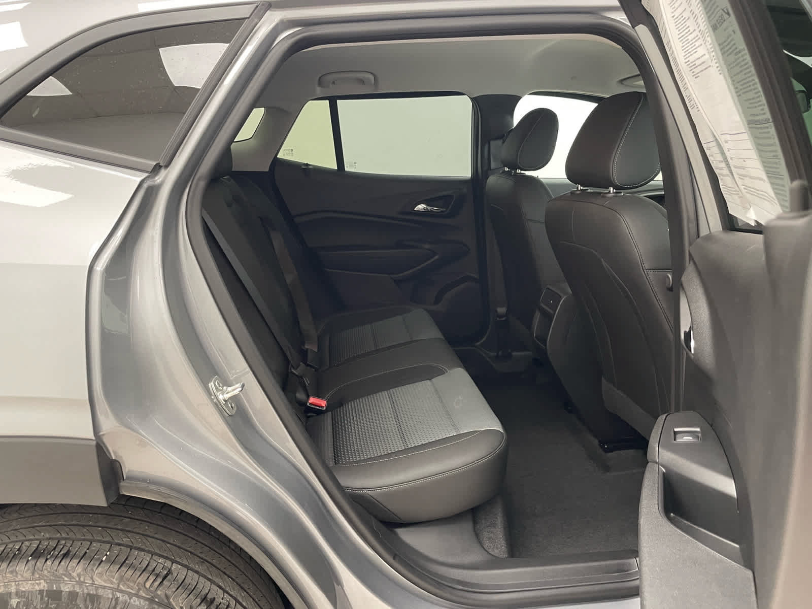 Used 2026 Chevrolet Trax LT w/ Driver Confidence Package FWD image 12