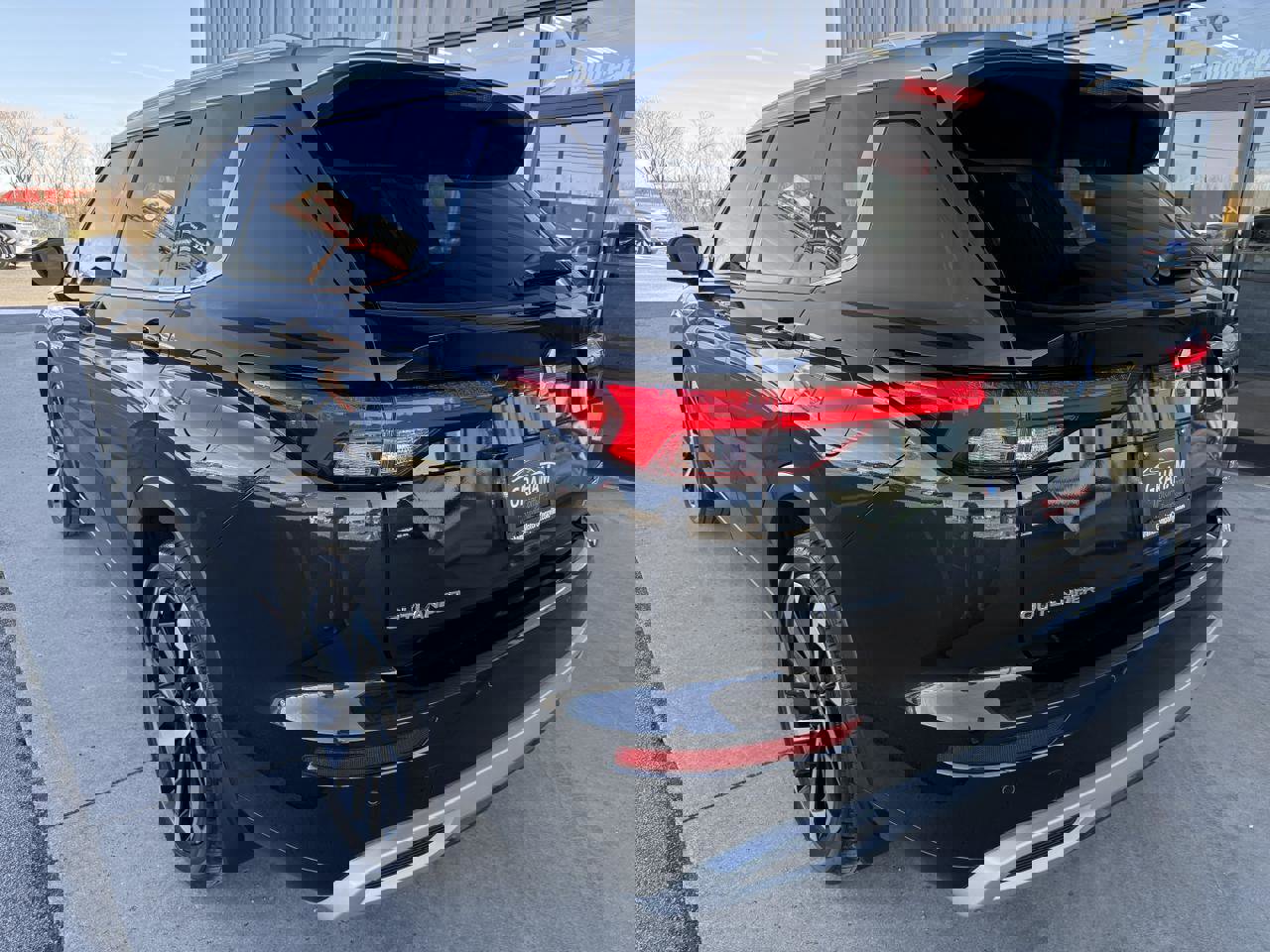 Used 2024 Mitsubishi Outlander SEL image 6