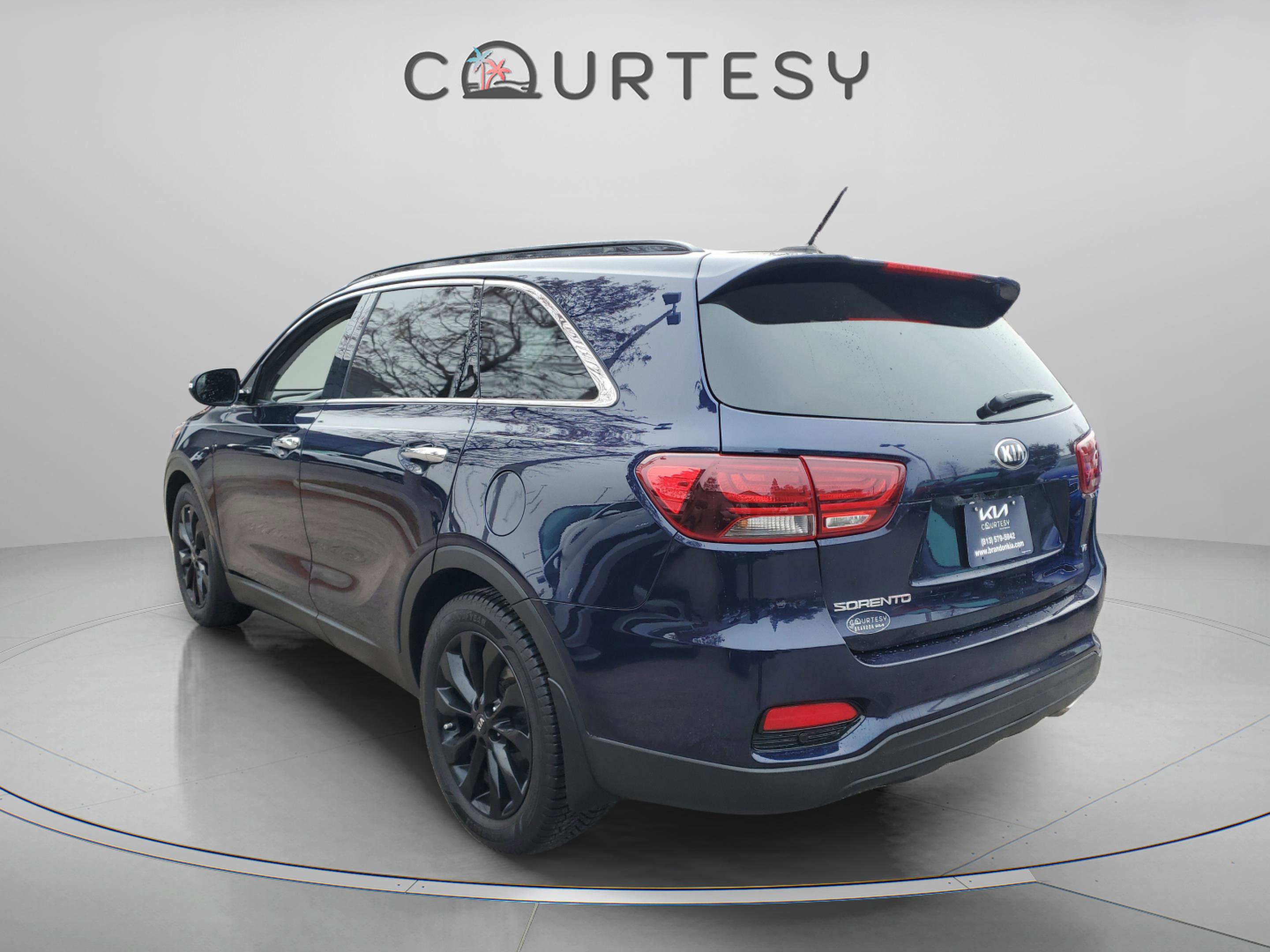 Certified 2020 Kia Sorento S image 3