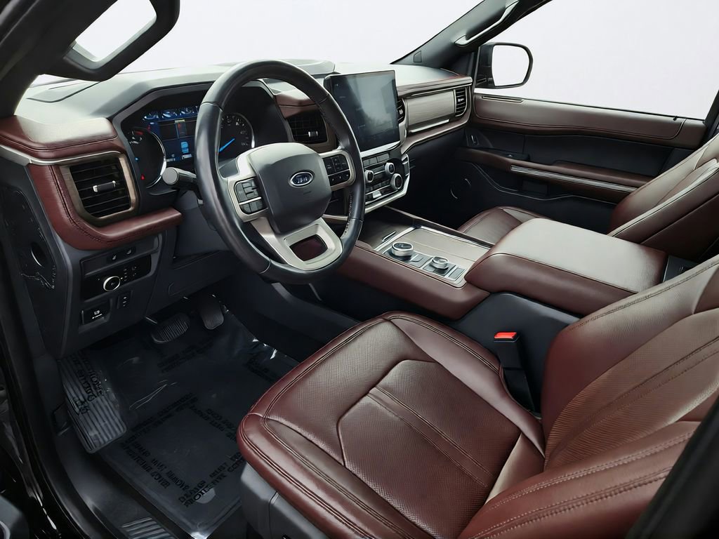 Used 2024 Ford Expedition Limited AWD/4WD image 26