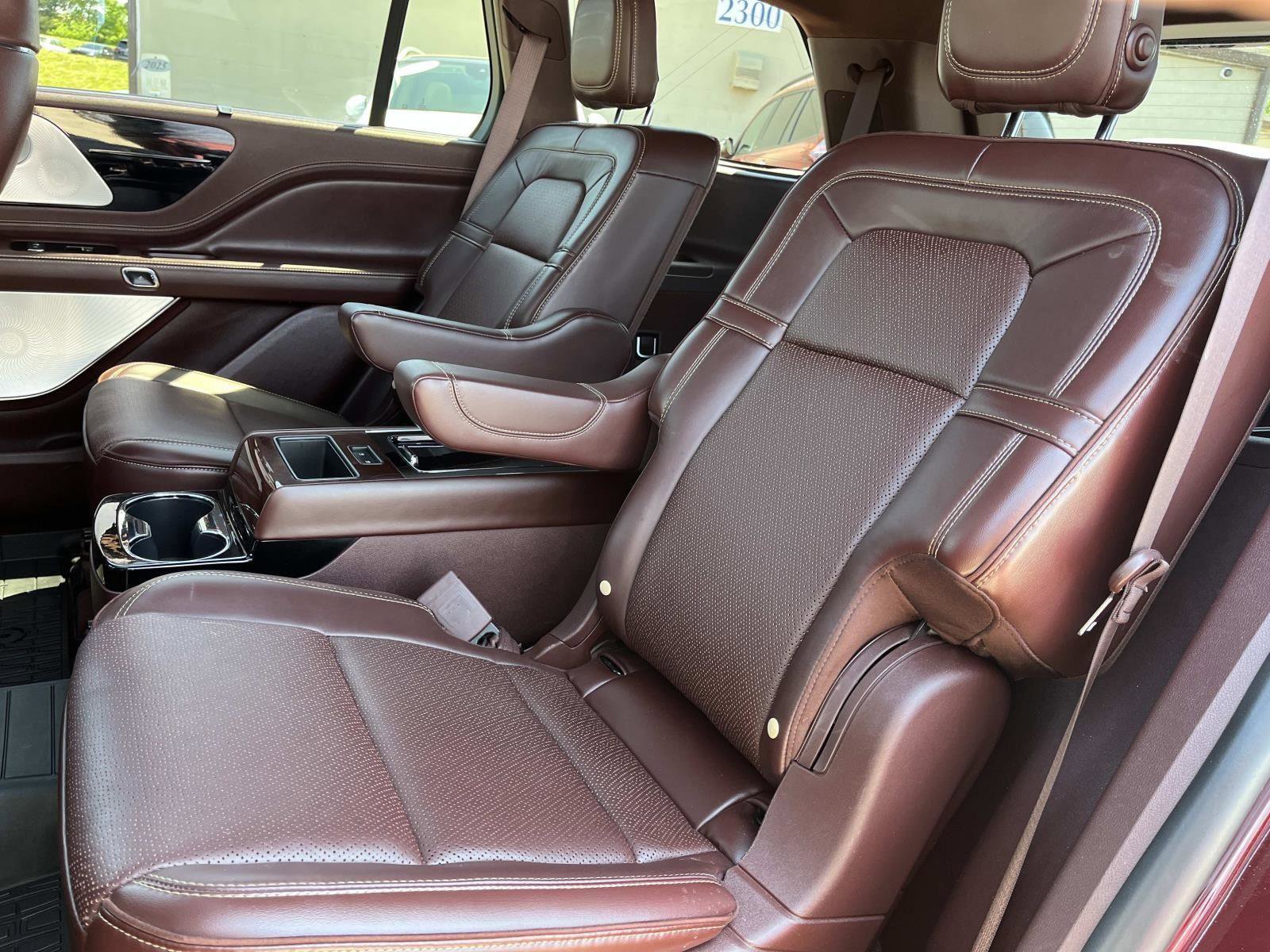 Used 2020 Lincoln Aviator Black Label w/ Dynamic Handling Package AWD/4WD image 19