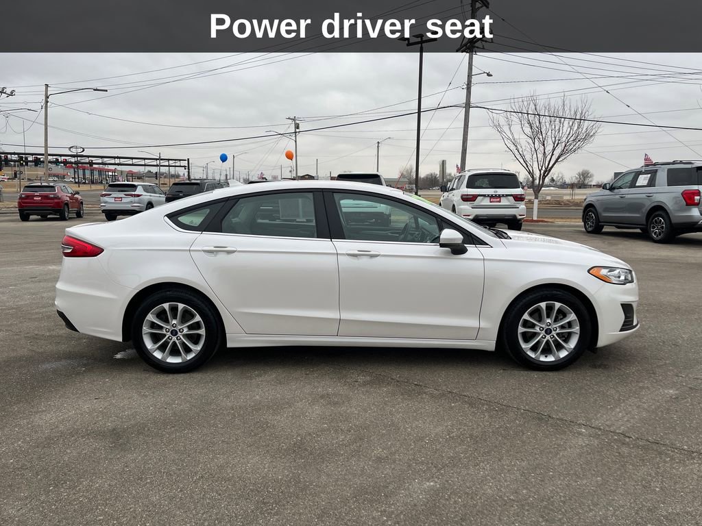 Used 2020 Ford Fusion SE image 8