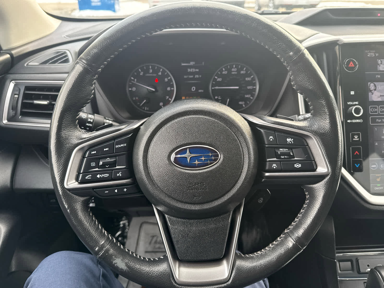 Used 2023 Subaru Ascent Limited image 22