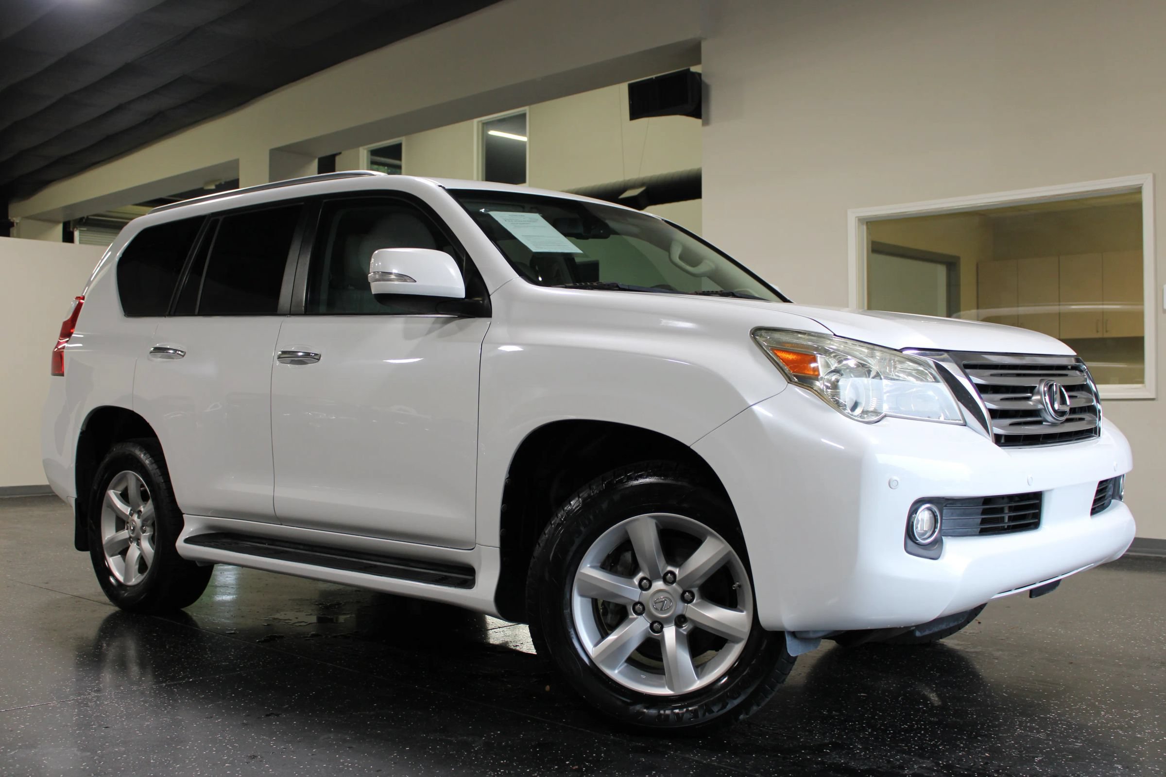 Used 2011 Lexus GX 460 w/ Comfort Plus Pkg AWD/4WD image 47