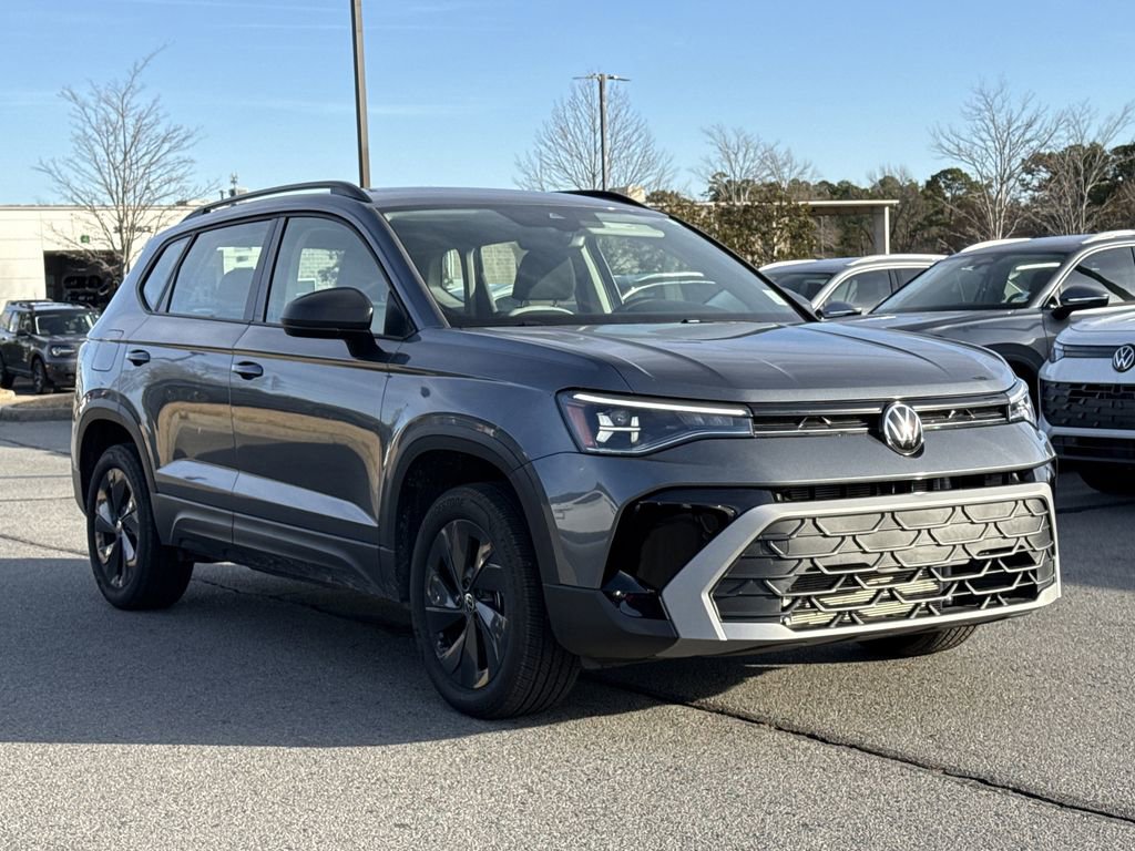 Used 2025 Volkswagen Taos S image 7