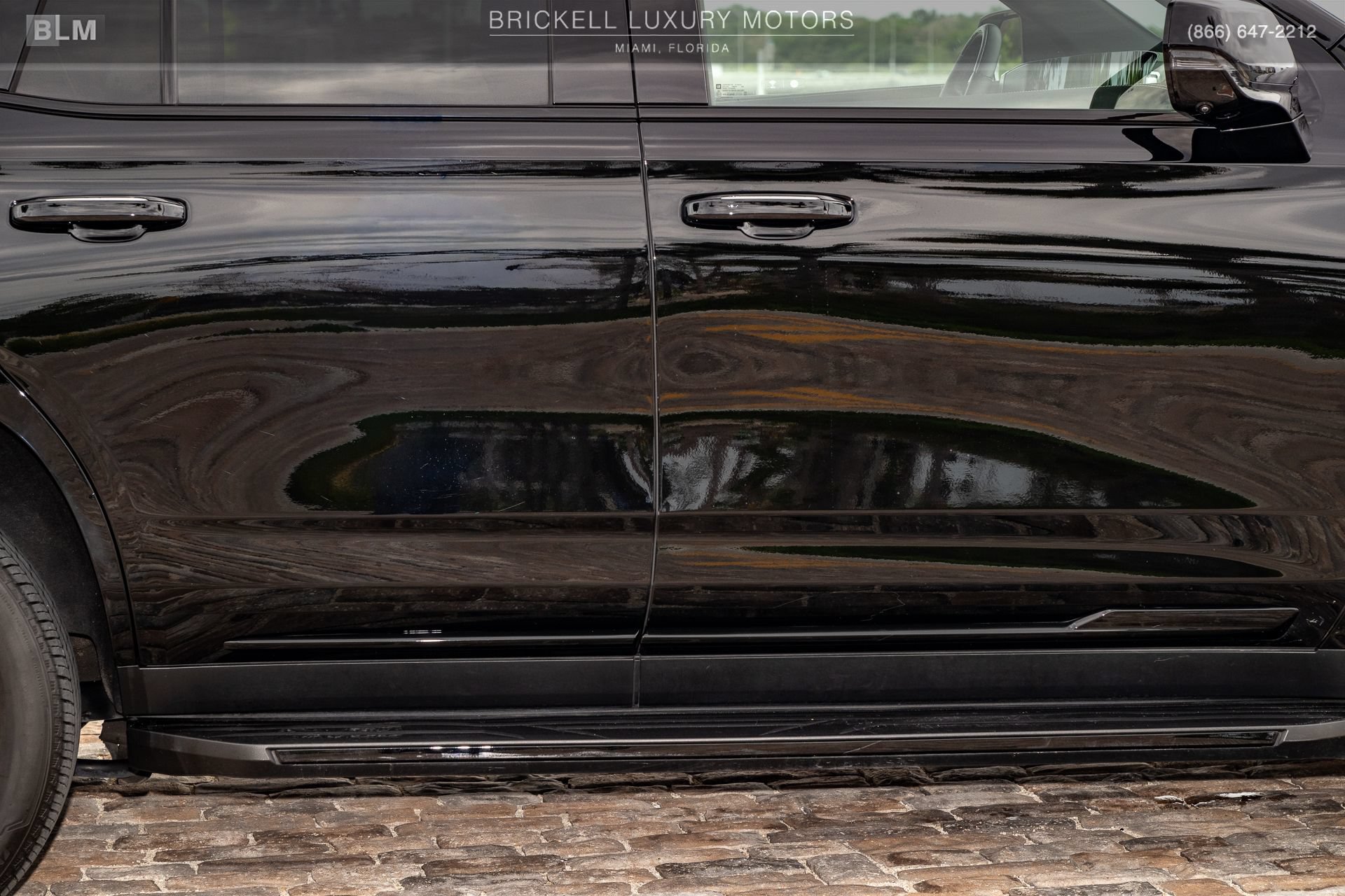 Used 2025 Cadillac Escalade Sport w/ LPO, ONYX Package AWD/4WD image 51