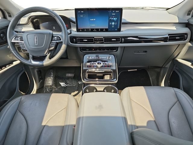 Used 2021 Lincoln Nautilus Reserve w/ Equipment Group 201A FWD image 9