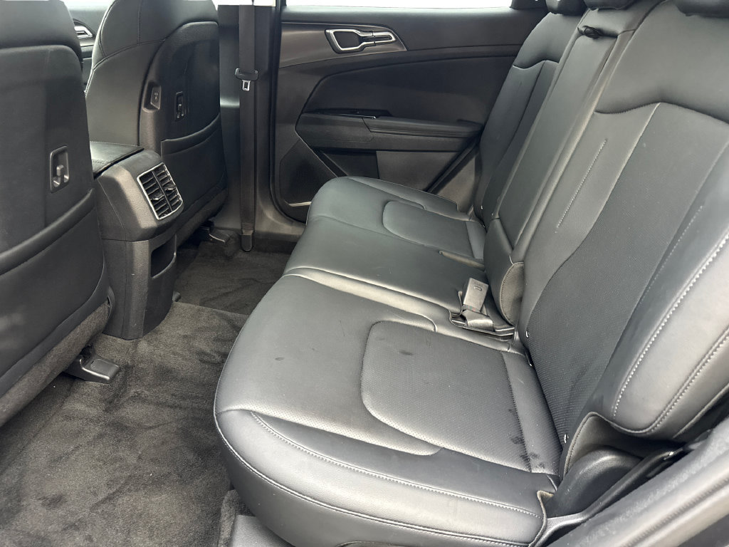 Used 2024 Kia Sportage EX AWD/4WD image 36