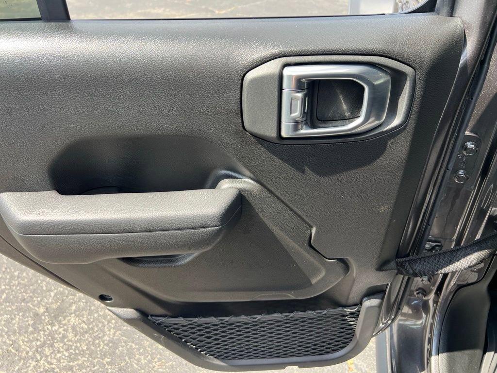 Used 2023 Jeep Wrangler Unlimited w/ 8.4" Radio Group image 19