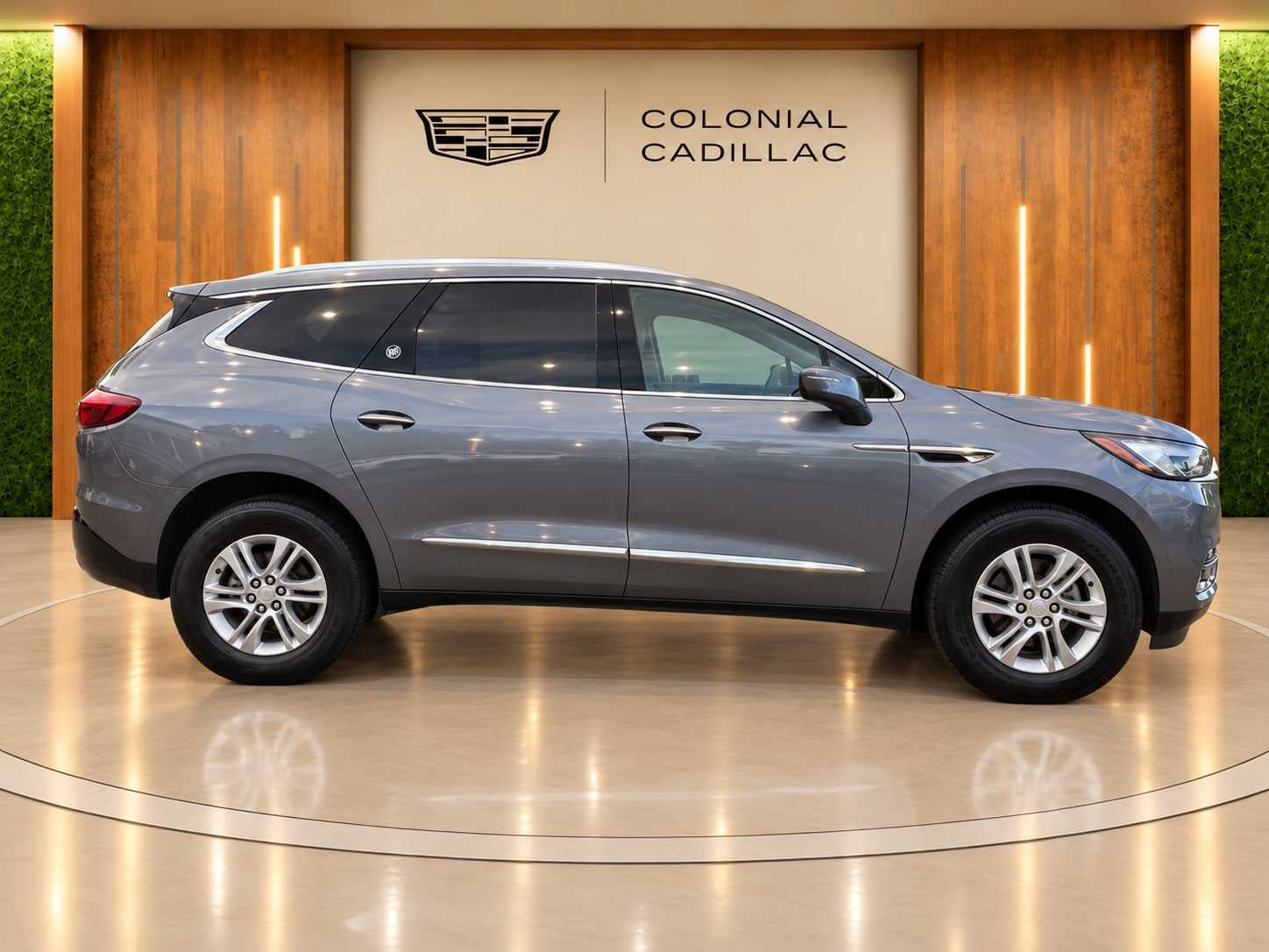 Used 2020 Buick Enclave Essence AWD/4WD image 5