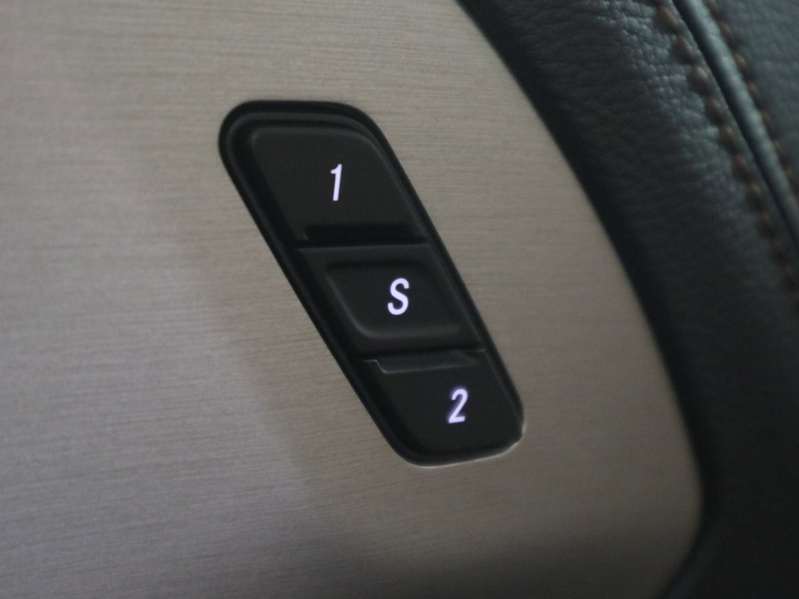 New 2026 Chrysler Pacifica Pinnacle image 37