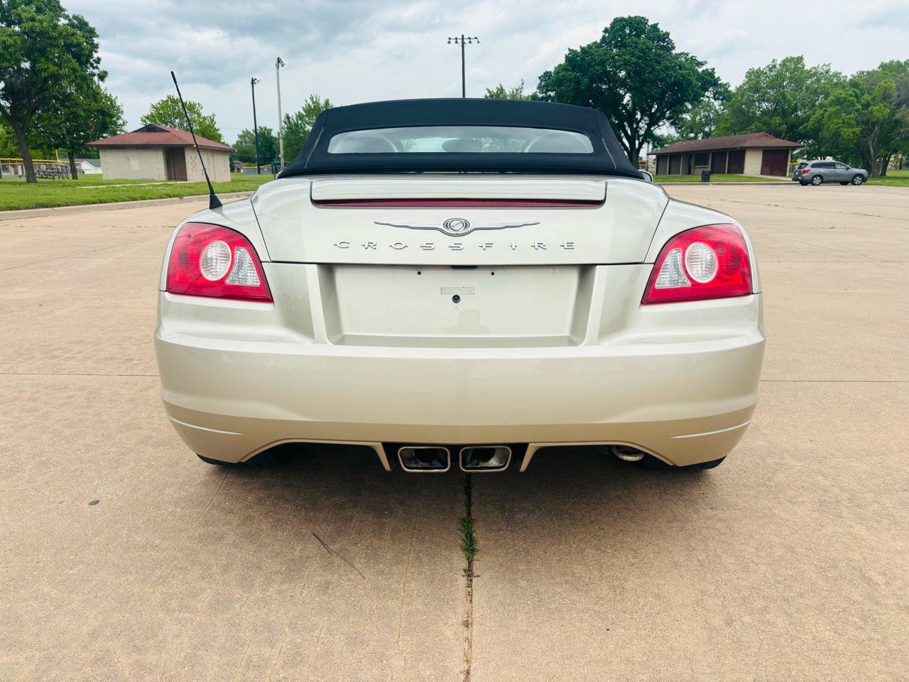 Used 2006 Chrysler Crossfire Limited RWD image 26