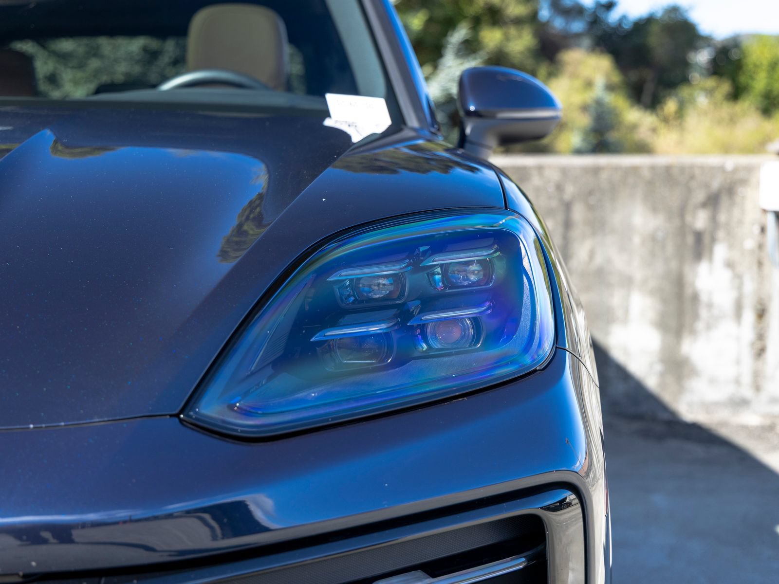 Certified 2025 Porsche Cayenne AWD/4WD image 18