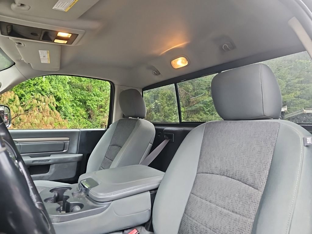 Used 2015 RAM 2500 SLT w/ Popular Equipment Group AWD/4WD image 10