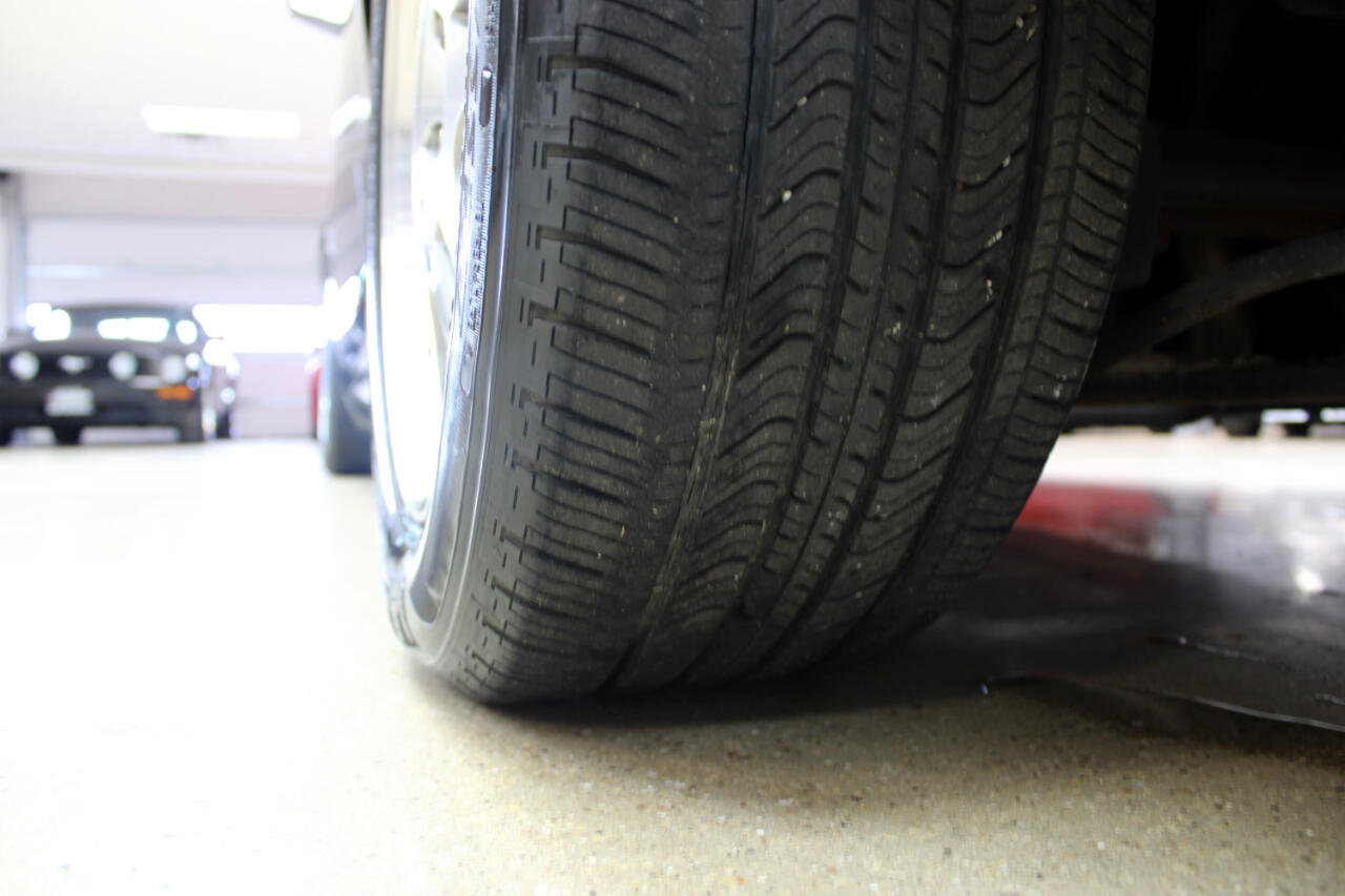 Used 2005 Ford Mustang GT image 39