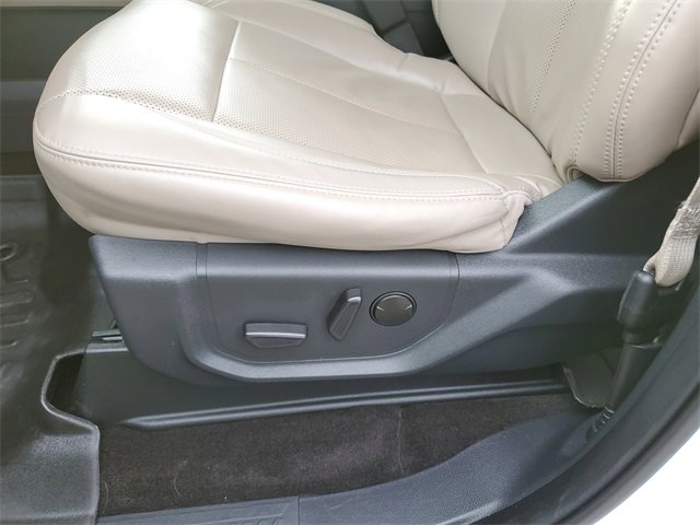 Used 2022 Ford Expedition XLT image 25