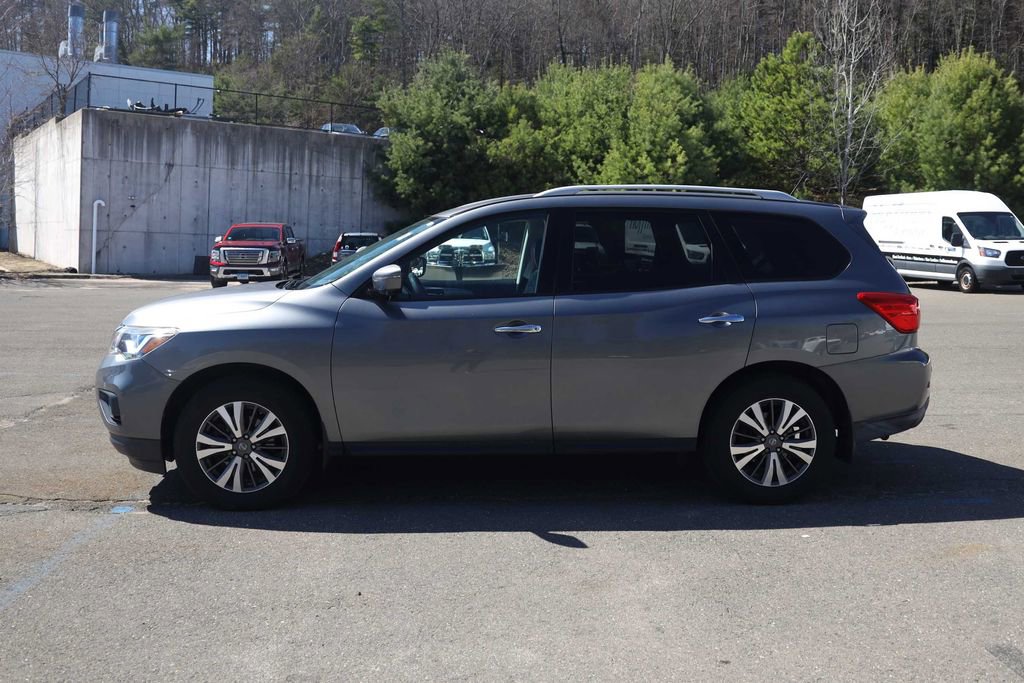 Used 2017 Nissan Pathfinder SL image 8