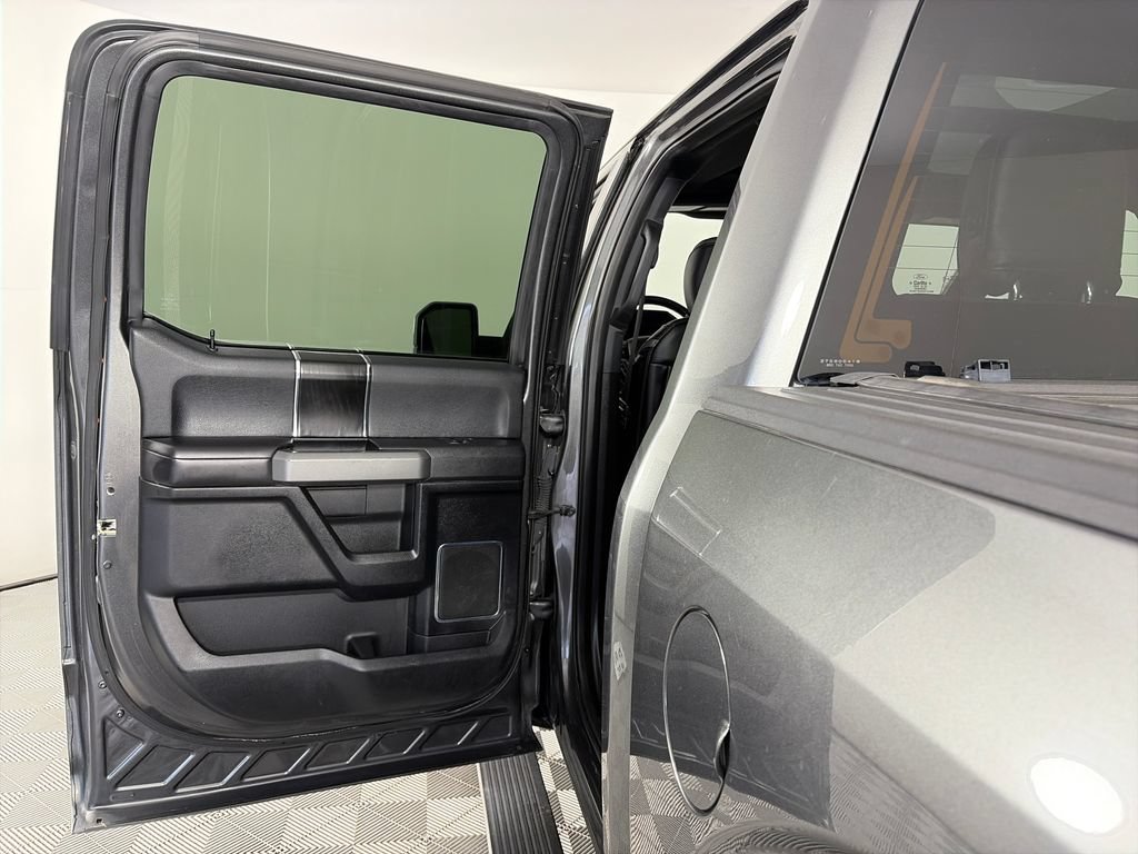 Certified 2018 Ford F150 Platinum w/ Equipment Group 701A Luxury AWD/4WD image 12