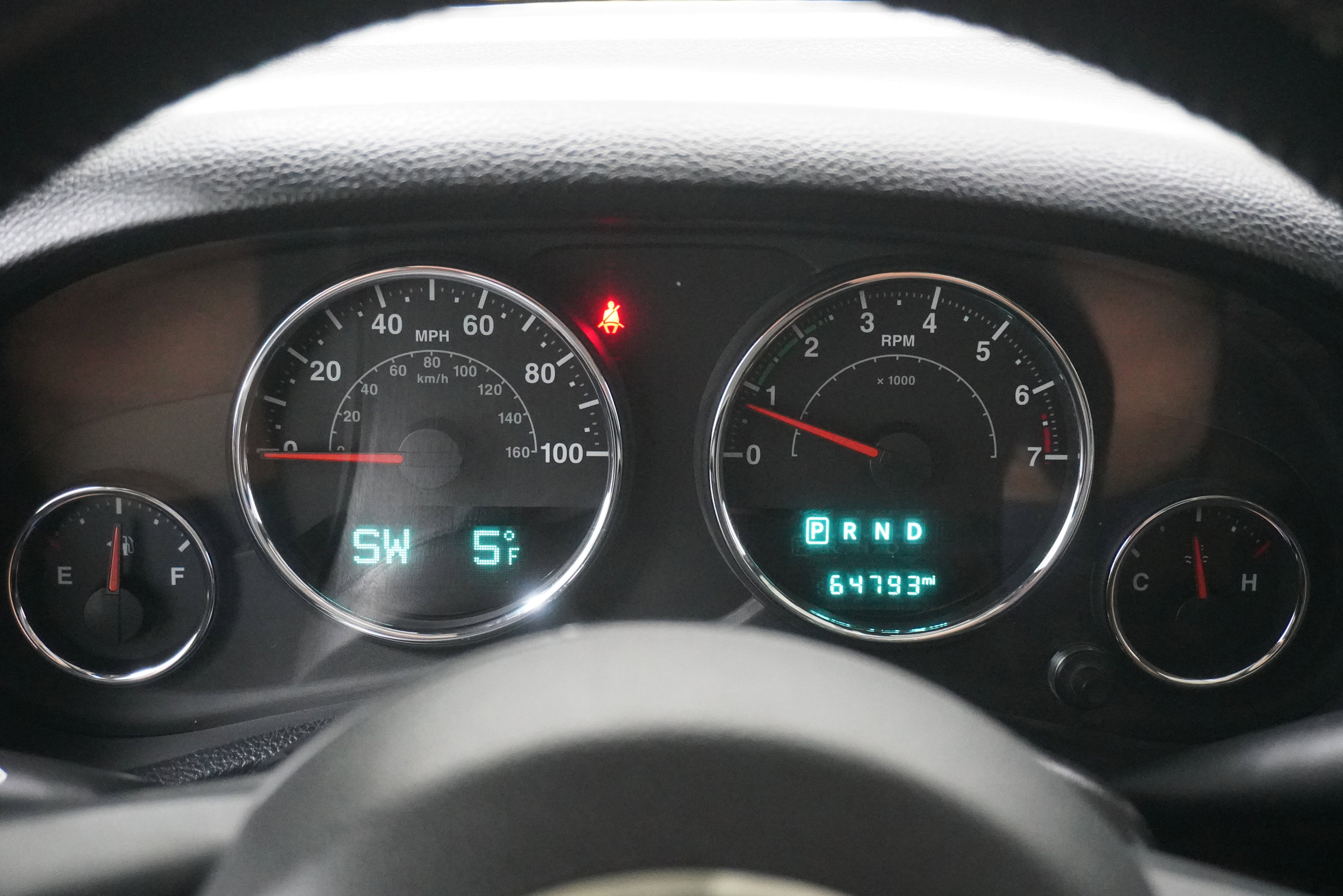 Used 2014 Jeep Wrangler Unlimited Sahara w/ Connectivity Group image 14