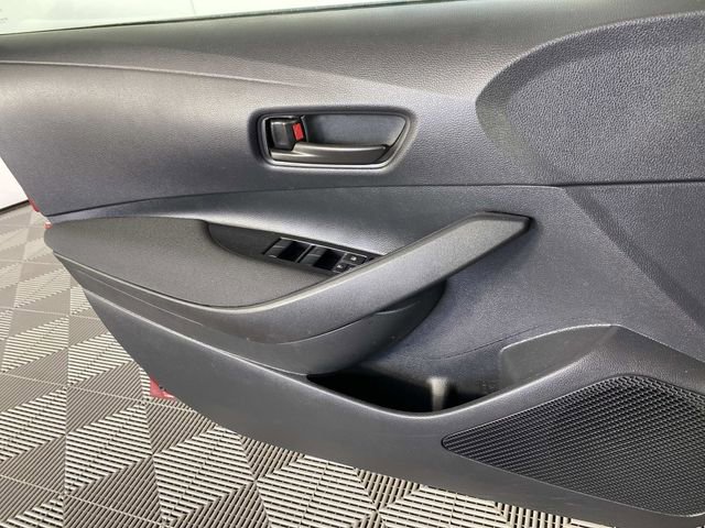 Used 2025 Toyota Corolla LE FWD image 22