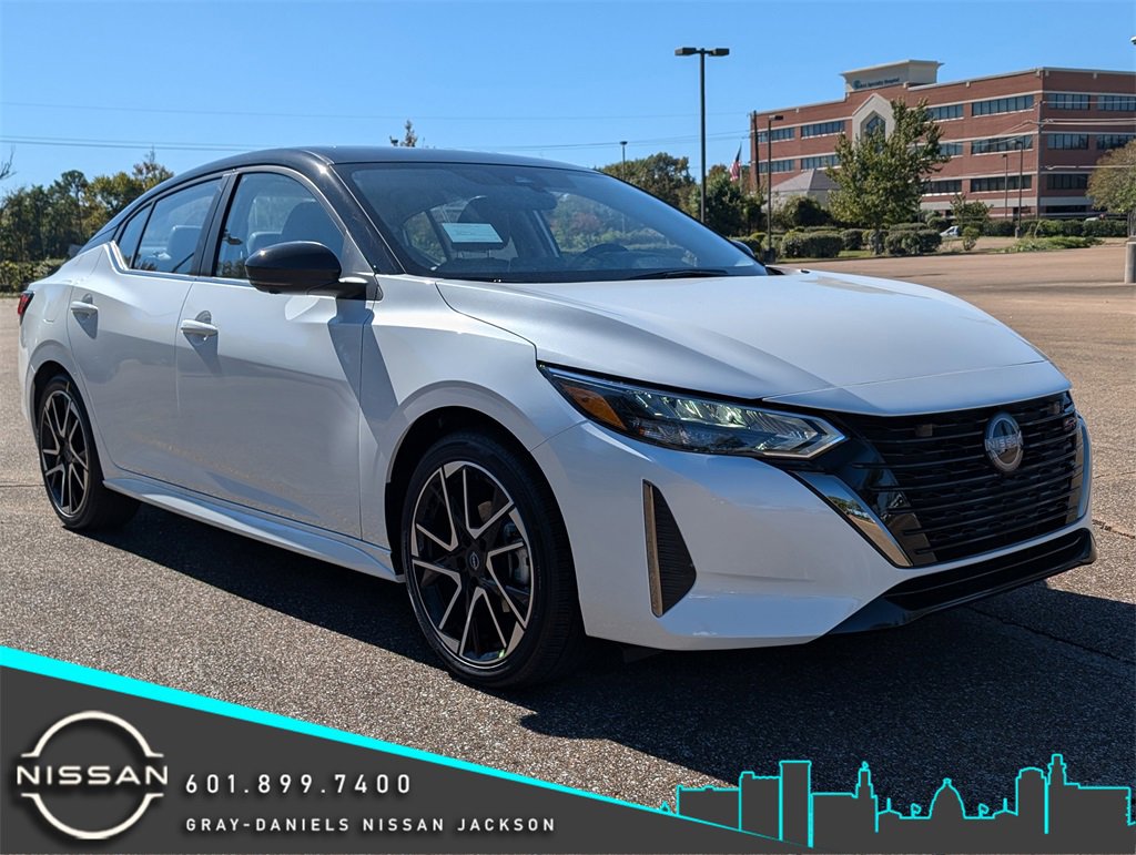 New 2025 Nissan Sentra SR w/ SR Premium Package