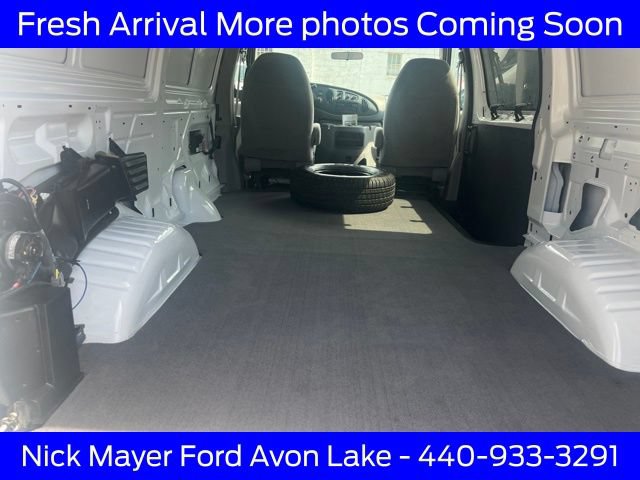 Used 2002 Ford E-150 and Econoline 150 RWD image 17