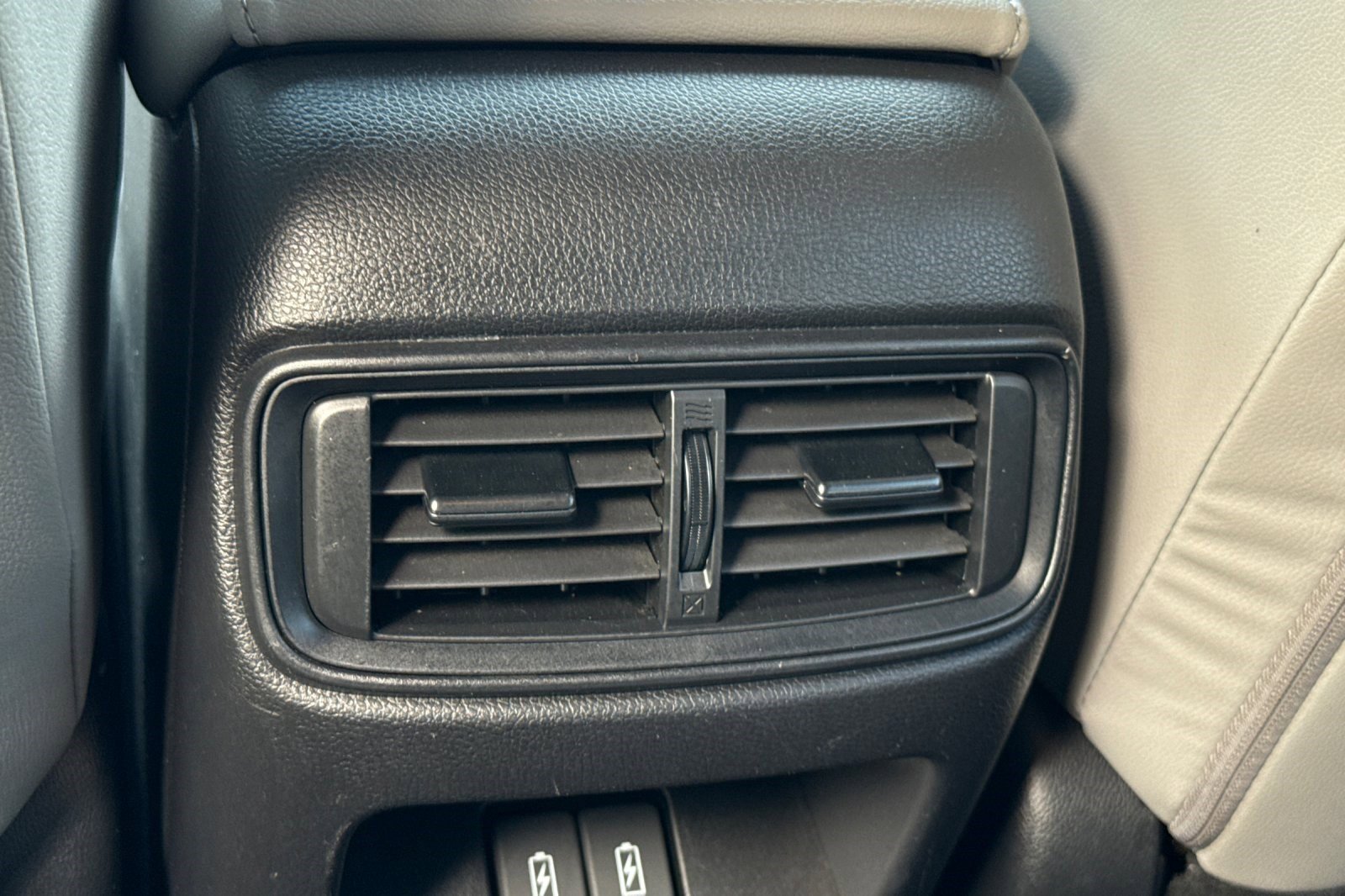 Used 2018 Honda CR-V EX-L image 16