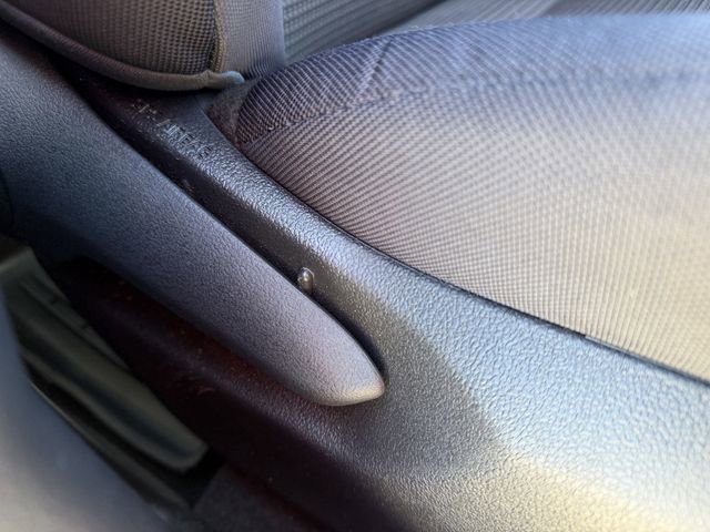 Used 2023 Toyota Highlander LE image 29