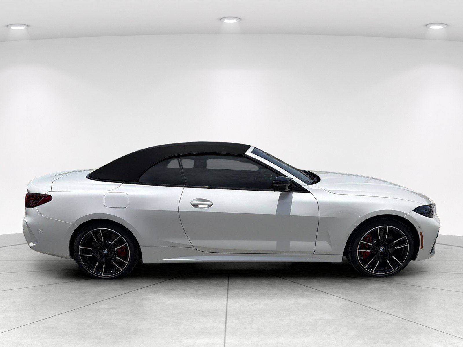 New 2027 BMW 440i xDrive Convertible AWD/4WD image 3